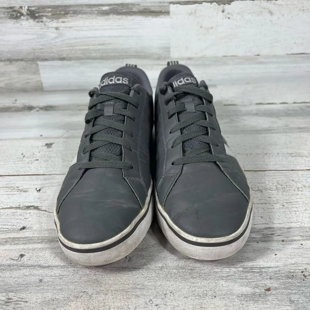 ‎Assistant Mens 10.5